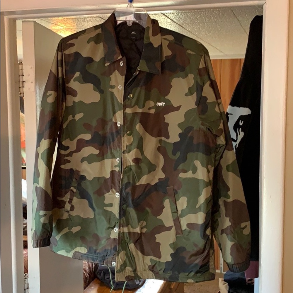 Obey “sanction” coach’s jacket in camo